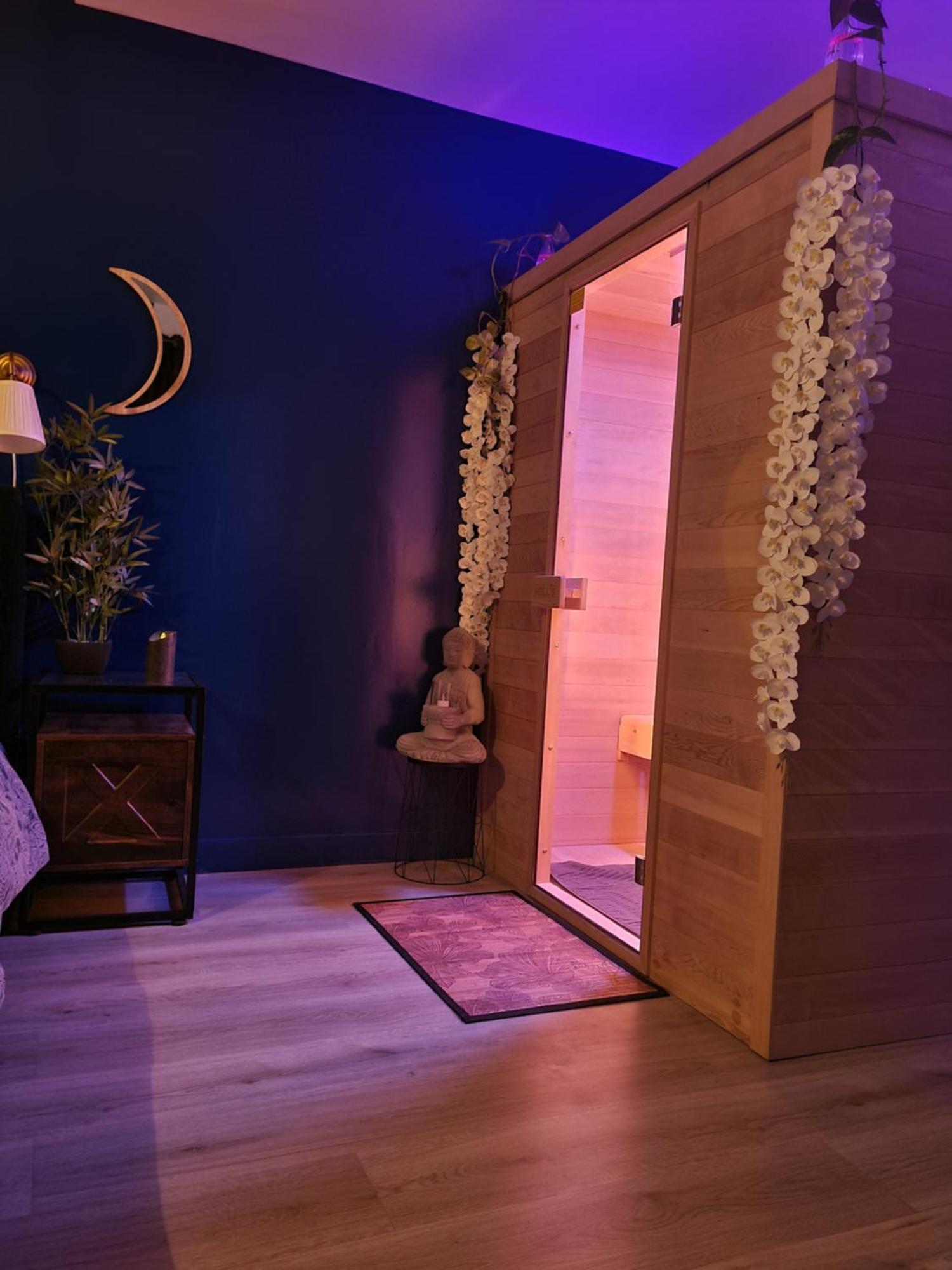 Sauna & Detente - Suite Privee - Tours - Netflix المظهر الخارجي الصورة